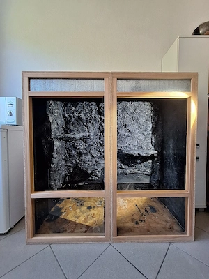 120x60x120 Terrarium mit 3D-Rückwand & Epoxy Versiegelung