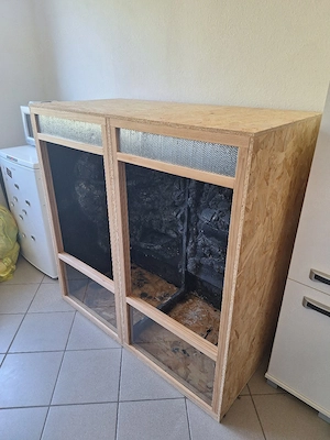 120x60x120 Terrarium mit 3D-Rückwand & Epoxy Versiegelung Bild 4