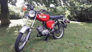 Simson S51, rote Farbe, zu verkaufen. 