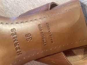 Hermes Sandalen schwarz oder braun