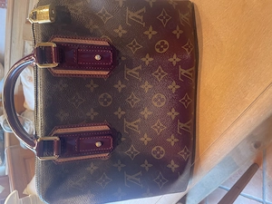 Lui  Tasche