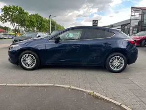 Mazda 3 SKYACTIV-G Center-Line, Touring-Paket, Navi Bild 3