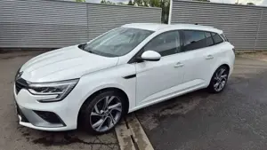 Renault Megane E-Tech Plug-In 160 R.S. Line