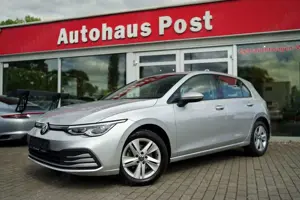 Volkswagen Golf VIII Life eTSI Kamera ACC CarPlay Lenkradhz
