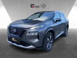 Nissan X-Trail TEKNA 213PS Automatik 4x4 360° Winter/HUD