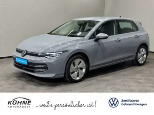 Volkswagen Golf Style 1.5 eTSI DSG | MATRIX NAVI 360°KAMERA