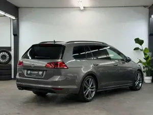 Volkswagen Golf VII Variant GTD BMT Bild 5