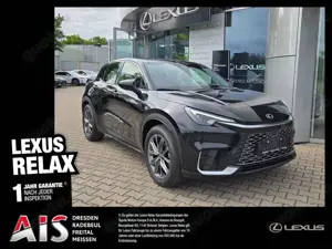 Lexus LBX 1,5 VVT-iE Elegant Black Edition 4X2