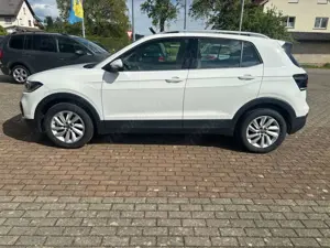 Volkswagen T-Cross 1.0TSI Style AHK Navi Alu PDC Klima AppConnect Bild 2