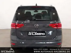 Volkswagen Touran COMFORT/ DIG.C/IQ/STHZ/TRAILER.A/DYNAUDIO/ACC/AHK Bild 4
