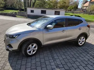 Nissan Qashqai Qashqai 1.3 DIG-T ACENTA
