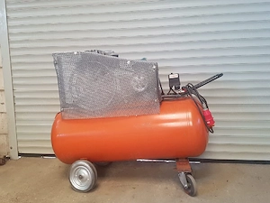 Werkstatt Kompressor 250 Liter  Bild 4