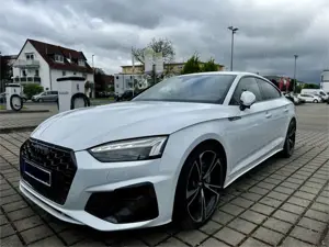 Audi A5 45 TFSI quattro S line Matrix 20“ AHK Standheizung