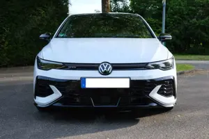 Volkswagen Golf GTI 2.0 TSI OPF DSG Clubsport, DCC, NAV, Head-Up, Pano