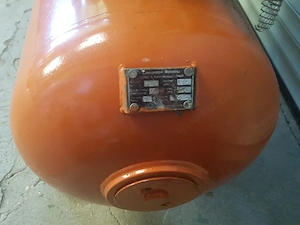 Werkstatt Kompressor 250 Liter  Bild 7