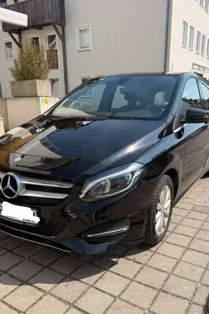 Mercedes-Benz B 200 B 200 (CDI) d