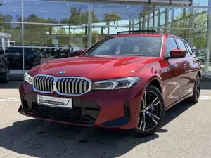 BMW 330 e Tour.M Sport SurView HUD PanoD.Har/Kar.AHK Bild 2