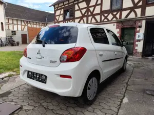 Mitsubishi Space Star *TÜV NEU* Bild 4