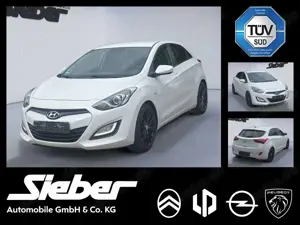 Hyundai i30 1.6 GDI FIFA World Cup Edition *Sitzheizung*