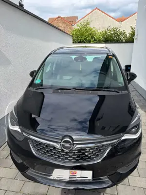 Opel Zafira Tourer Zafira Tourer 1.6 Innovation Bild 2
