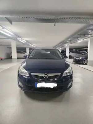 Opel Astra 1.4 Edition  zweiter hand Bild 5