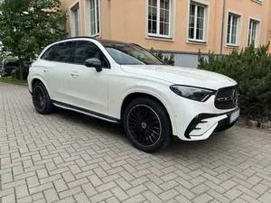 Mercedes-Benz GLC 200 4Matic AMG-Advanced/Burmester/Light