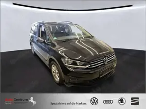 Volkswagen Touran 2.0 TDI Family-Paket AHK*Kamera*Massage*Virtual