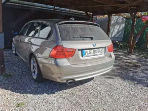 BMW 320 320d DPF Touring Edition Exclusive Bild 2