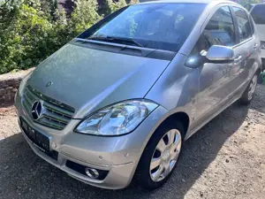 Mercedes-Benz A 180 A 180 Autotronic Elegance