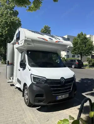 Renault Master Wohnmobil Ahorn Camp Eco 683