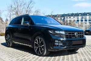 Volkswagen Touareg 3.0 TDI 4M R-LINE FINAL*AHK*DYN*PANO*HUD