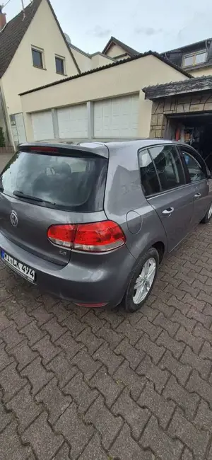 Volkswagen Golf 1.6 Edition Bild 3