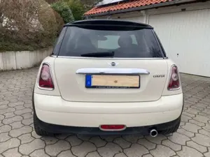 MINI Cooper Ausstattungslinie Chili Bild 3