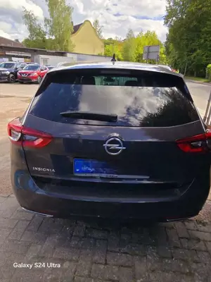 Opel Insignia Grand Sport 2.0 Diesel Automatik Ultimate 120 Jahr
