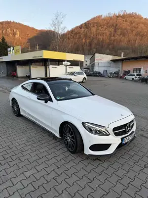 Mercedes-Benz C 300 Coupe 9G-TRONIC AMG Line