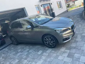 BMW 220 2er Active Tourer Diesel 220d Active Tourer xDrive