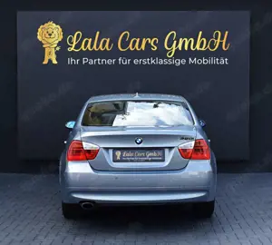 BMW 320 i 2.0 AUTOMATIK KLIMAAUT NAVIGATION XENON Bild 4
