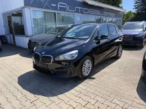 BMW 220 220d xDrive ActiveTourer|1.Hand|R-Kamera|Harman|