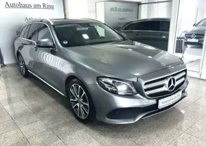 Mercedes-Benz E 220 E220d Leder Navi Multib. Standh. Kamera 7-Sitzer
