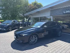 Mazda 3 5HB 2.5L e-SKYACTIV G 140ps 6AT FWD Centre-Line DE Bild 2