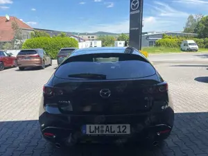 Mazda 3 5HB 2.5L e-SKYACTIV G 140ps 6AT FWD Centre-Line DE Bild 3