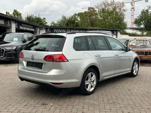 Volkswagen Golf VII Var Comfortline BMT 1,2 TSI Navi*PDC Bild 4