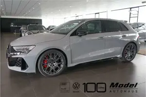 Audi RS3 Sportback | Pano | Schalensitze | Carbon