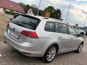 Volkswagen Golf VII Variant Highline BMT *KAMERA*NAVI*LEDER Bild 3