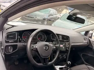 Volkswagen Golf VII Variant Highline BMT *KAMERA*NAVI*LEDER Bild 4
