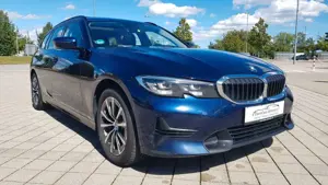 BMW 320 d xD Touring Sport Line Aut.~LED~AHK~Panorama