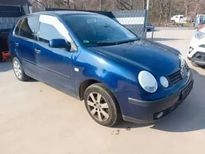 Volkswagen Polo 1.4 Basis Bild 2