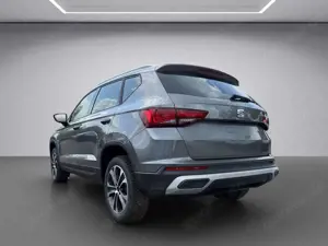 SEAT Ateca Road Edition SHZ NAVI AHK ACC FACEL. LED Bild 3
