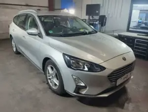 Ford Focus Focus Turnier 1.5 TDCi CoolConnect 1. Hd Navi PDC