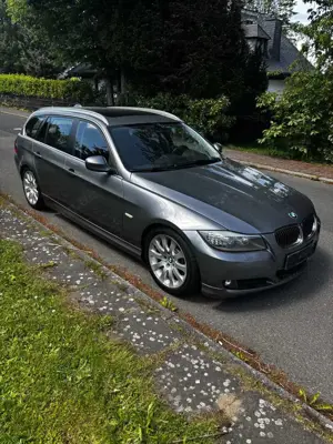 BMW 330 330d Bild 3